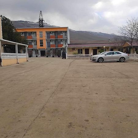 Hotel Selika Rustavi  Buitenkant foto