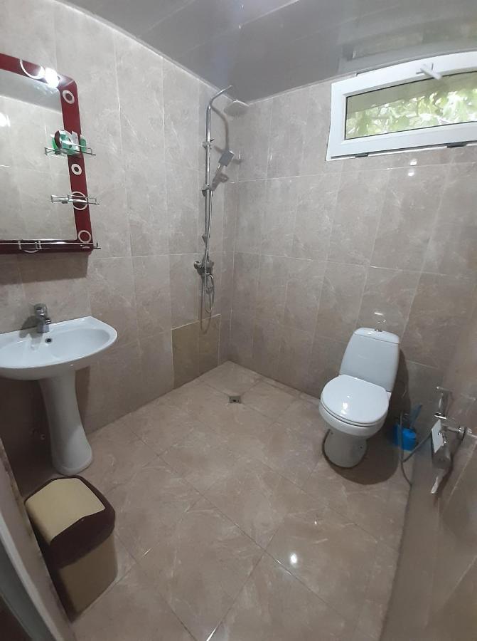 Hotel Selika Rustavi  Buitenkant foto