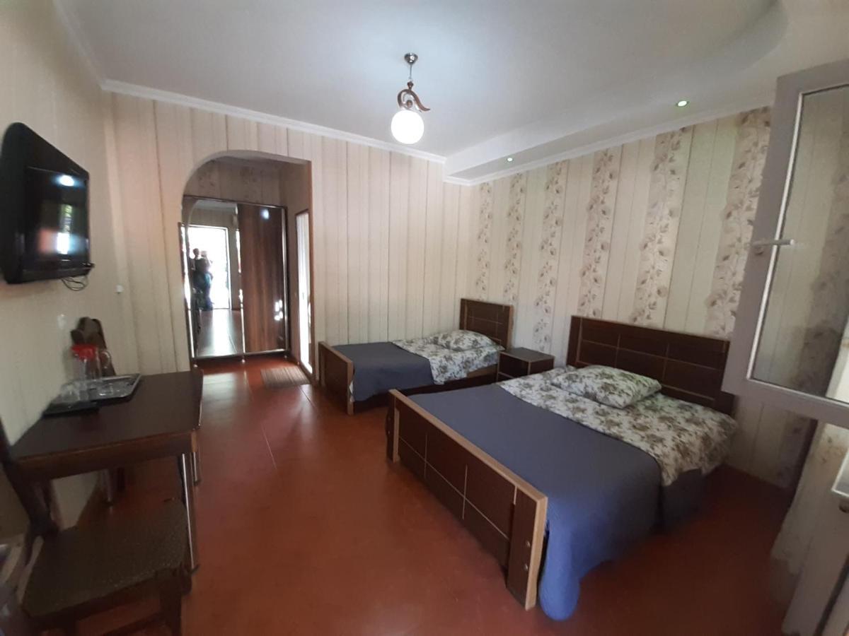 Hotel Selika Rustavi  Buitenkant foto