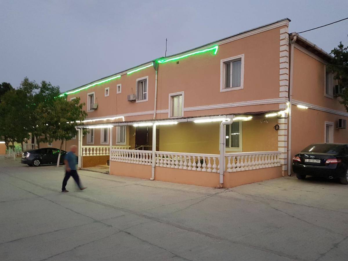 Hotel Selika Rustavi  Buitenkant foto