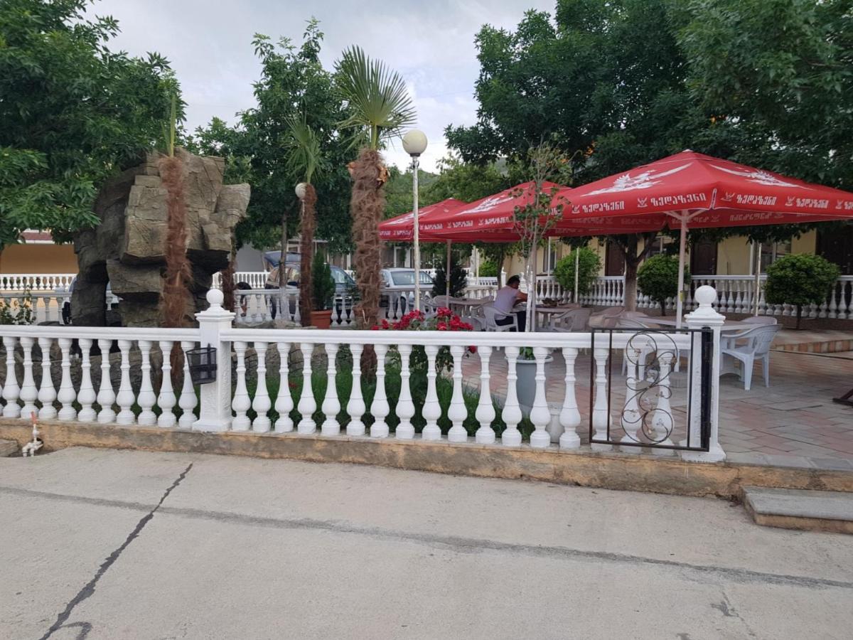 Hotel Selika Rustavi  Buitenkant foto