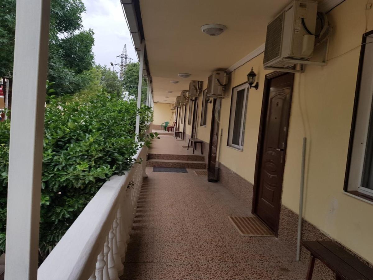 Hotel Selika Rustavi  Buitenkant foto