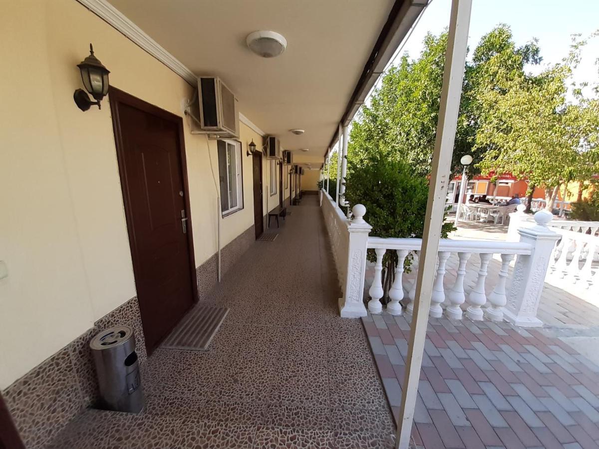 Hotel Selika Rustavi  Buitenkant foto