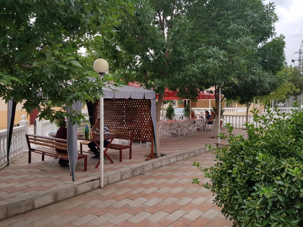 Hotel Selika Rustavi  Buitenkant foto