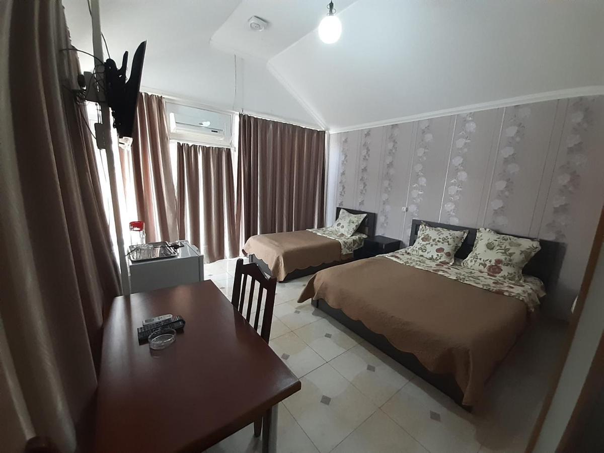 Hotel Selika Rustavi  Buitenkant foto