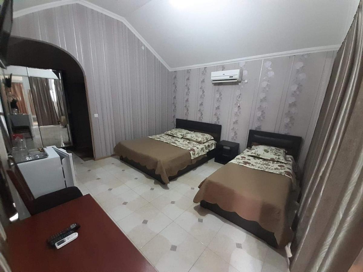 Hotel Selika Rustavi  Buitenkant foto